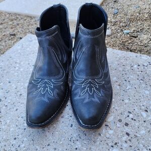 Roper Ava Booties size 8